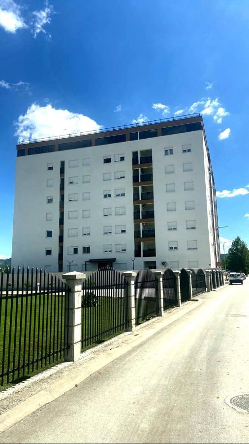 Apartman Vrbas Sa Podzemnom Garazom Banja Luka Zewnętrze zdjęcie